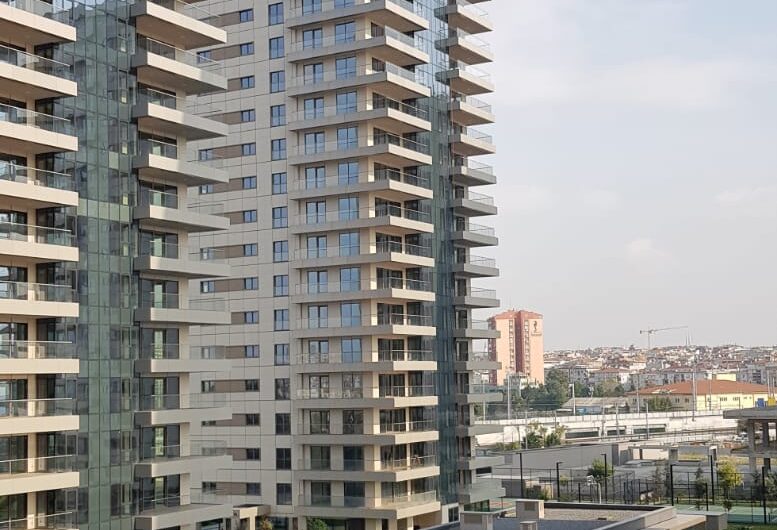 Luxury seafront apartments for sale in Istanbul with panoramic sea views