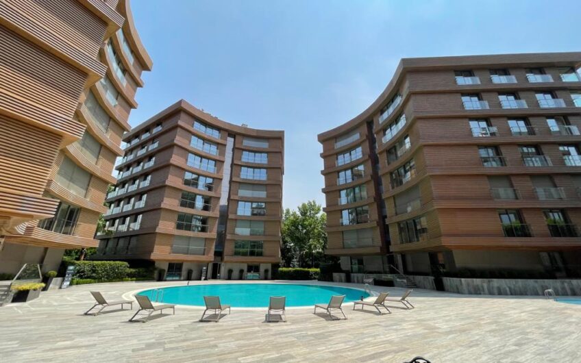 Luxurious Apartments for sale in Istanbul Uskudar with facilities