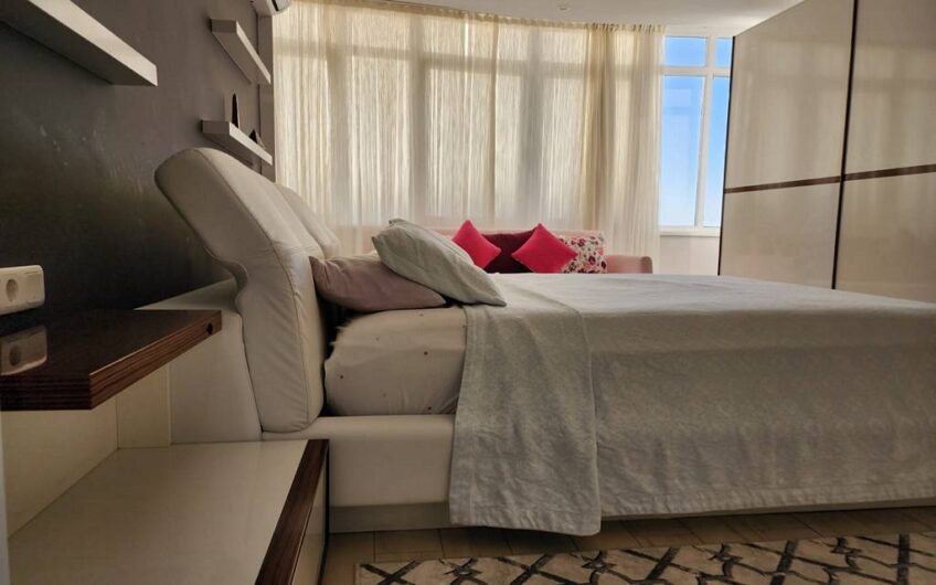 4-Zimmer-Luxus-Maisonette-Wohnung, die für die Staatsbürgerschaft geeignet ist