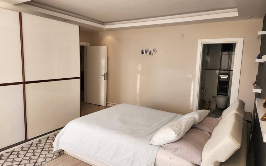 4-комнатная роскошная двухуровневая квартира, подходящая для гражданства