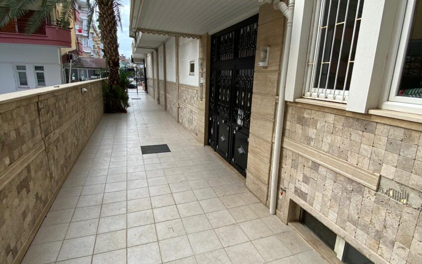 1+1 apartment in the center of Alanya