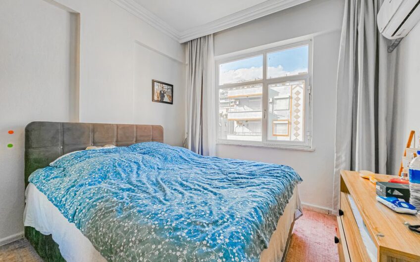 2+1 Flat for Sale in Mahmutlar Teberoğlu Apartment