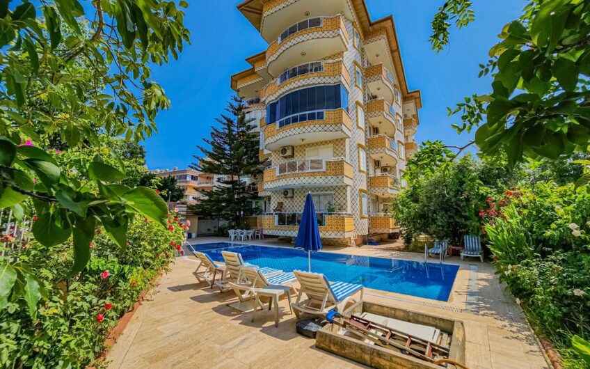 2+1 Flat in Oba Aloğlu Apartment