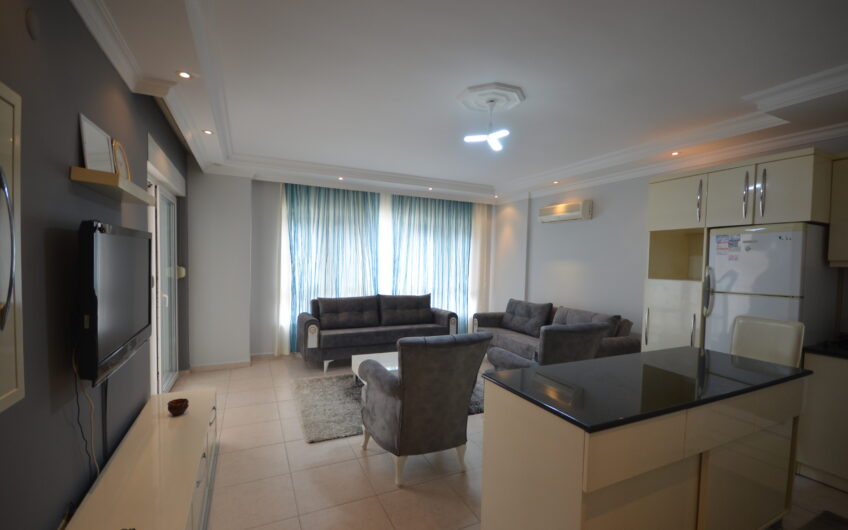 2+1 spacious and furnished apartment for sale