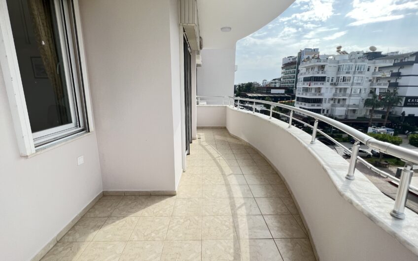 2+1 furnished apartment for sale in Oba