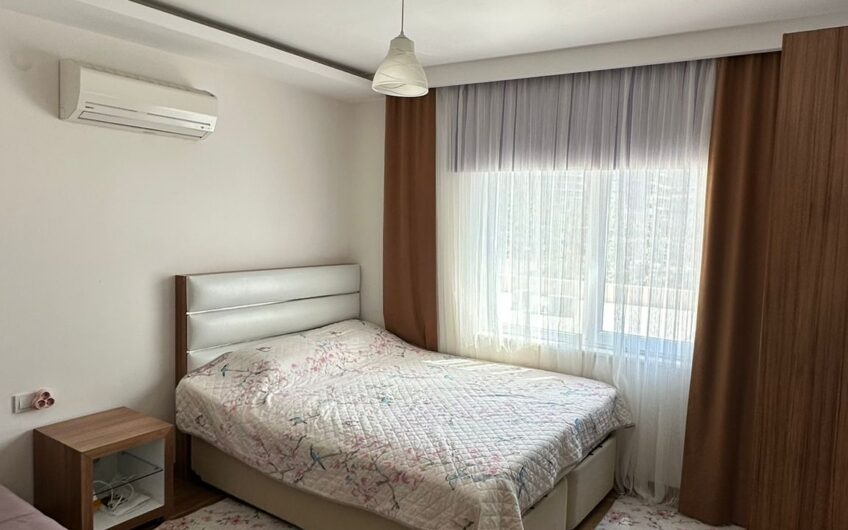 2 room furnished apartment for sale in Mahmutlar