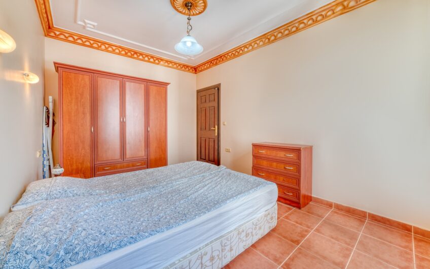 2+1 furnished apartment for sale in Center