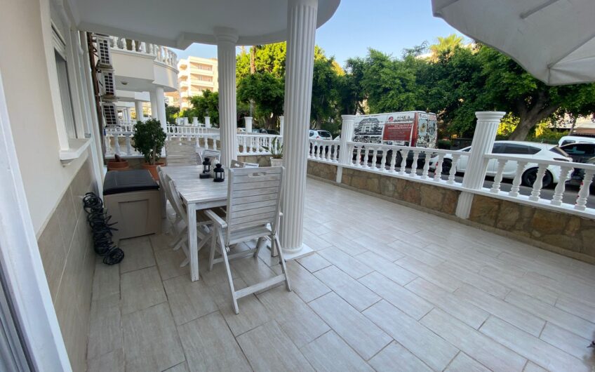 3 room apartment for sale in Cleopatra 50 meters from the sea