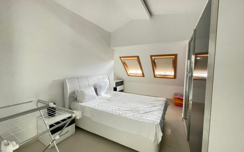 3 room duplex with sea view in Kestel