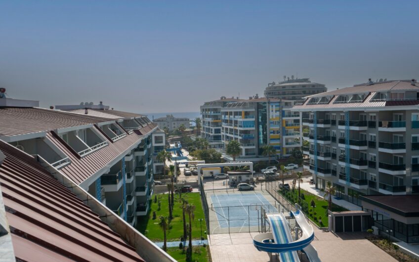 Luksuzni penthouse sa pogledom na more u Kestelu