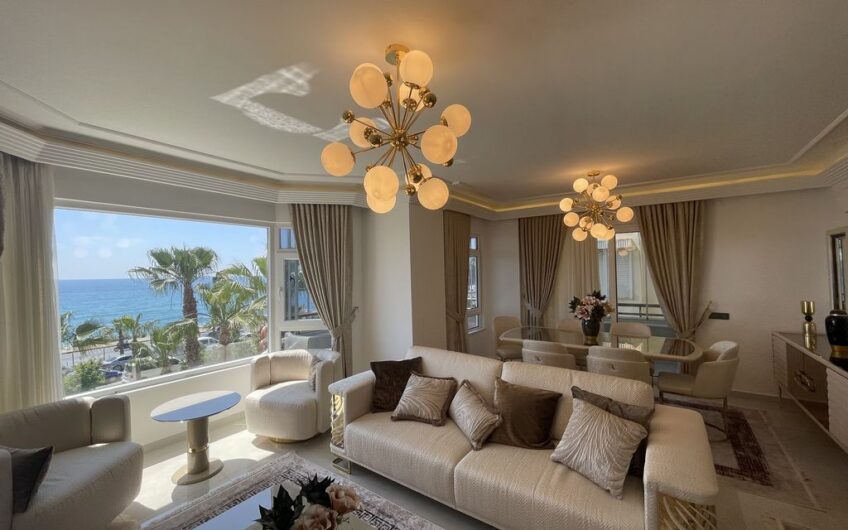 Luxury seafront apartment in Tosmur