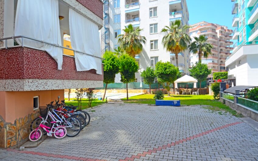 Меблированная квартира 2+1 рядом с морем в Махмутларе, Алания, Турция