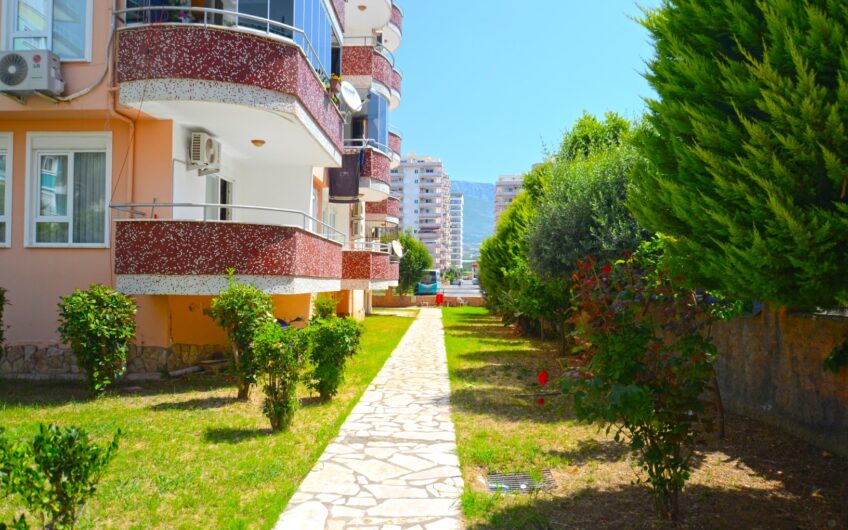 Меблированная квартира 2+1 рядом с морем в Махмутларе, Алания, Турция