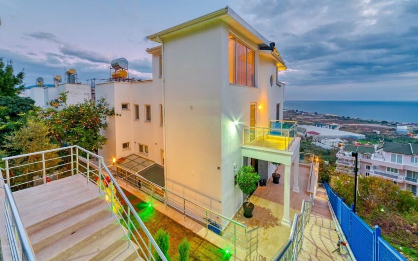 Villa till salu i Demirtas Alanya Turkiet