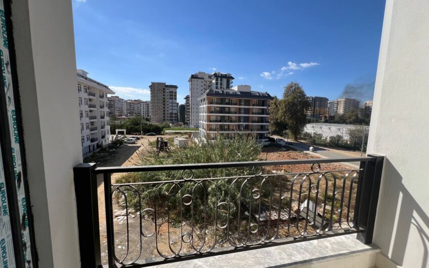 2 Room Urgent Sale New Apartment Mahmutlar Alanya Turkey