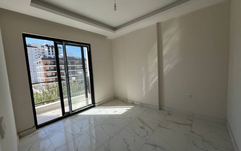2 Room Urgent Sale New Apartment Mahmutlar Alanya Turkey
