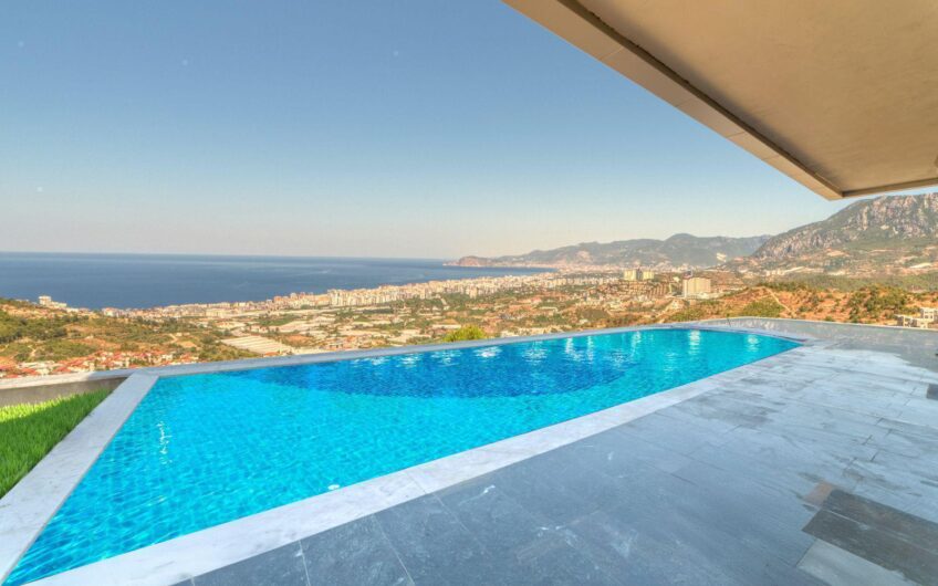 Detached Villa in Alanya Kargıcak Suitable for Turkish Citizenship