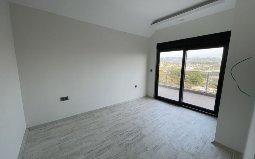 2+1 Penthouse Apartment for sale in Avsallar Alanya Turkey
