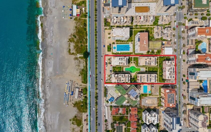 3 Room Apartment for sale at first line from the Beach in Mahmutlar Alanya