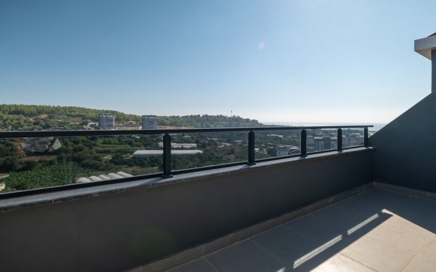 4 Room Penthouse for Sale in Demirtaş, Alanya – Suitable for Resident Permit