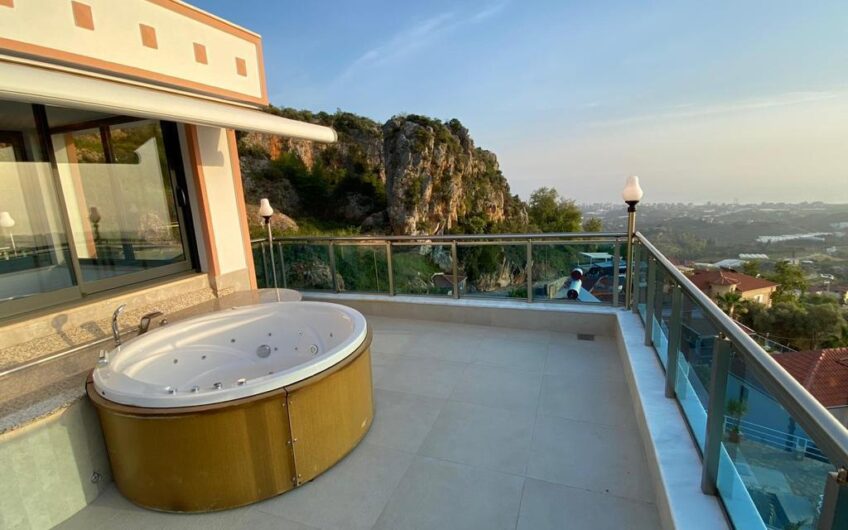 5+1 Triplex Villa for Sale in Alanya Kestel | Sea View