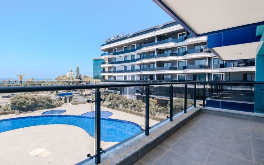1+1 Apartments for Sale by the Sea in Kargıcak, Alanya