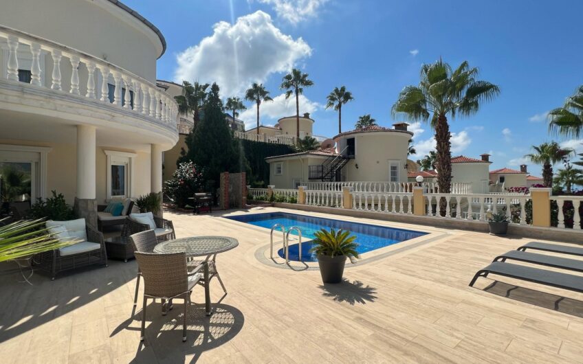 Luxury Detached Villa with Panoramic Sea and Castle Views in Kargıcak, Alanya