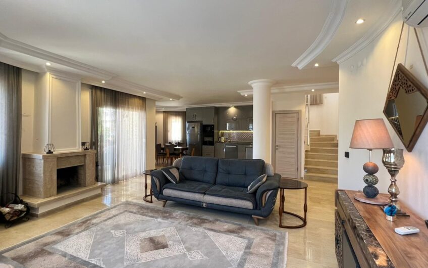 Luxury Detached Villa with Panoramic Sea and Castle Views in Kargıcak, Alanya