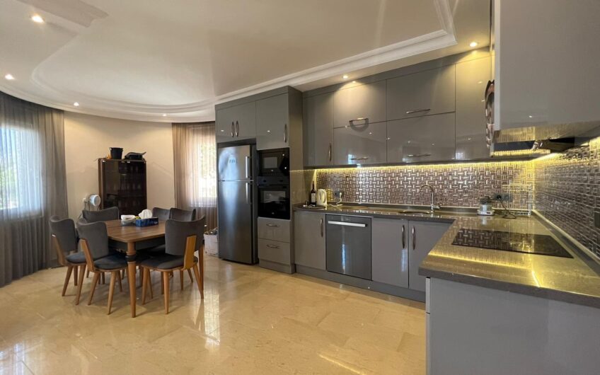 Luxury Detached Villa with Panoramic Sea and Castle Views in Kargıcak, Alanya