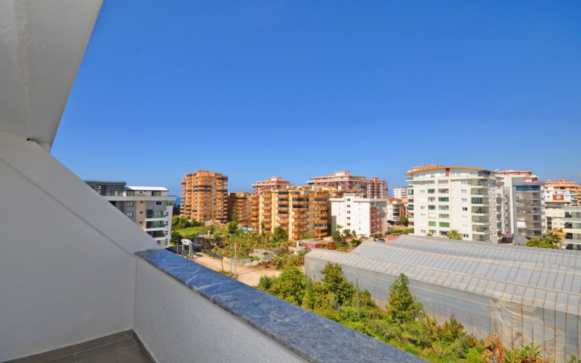 LUXURY 4 ROOM DUPLEX, 300 METERS FROM THE SEA IN KARGICAK, ALANYA