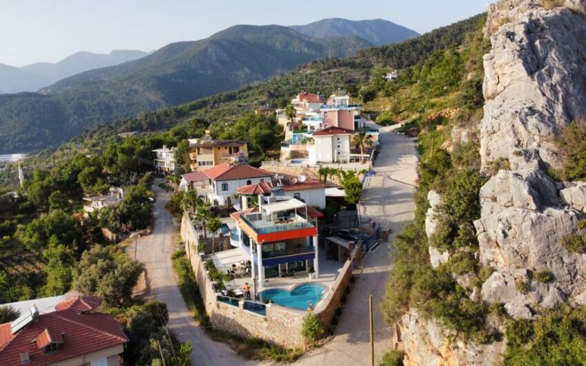 5+1 Triplex Villa for Sale in Alanya Kestel | Sea View